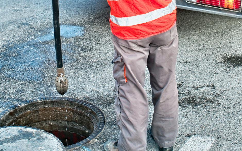 comment déboucher un wc Sarcelles